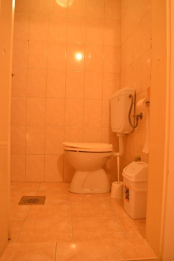 Two Bedroom Apartment Near Centre オフリド エクステリア 写真