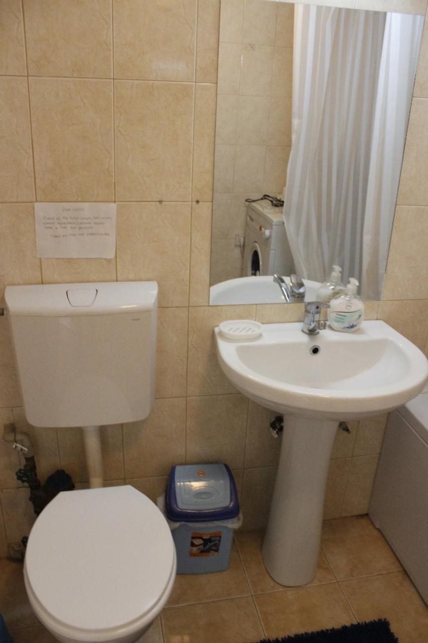 Two Bedroom Apartment Near Centre オフリド エクステリア 写真